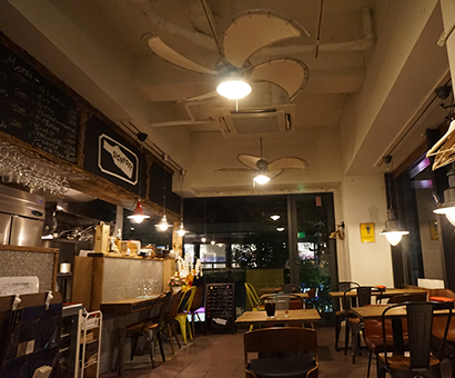 飲食店（ワインバル）新規改装工事
